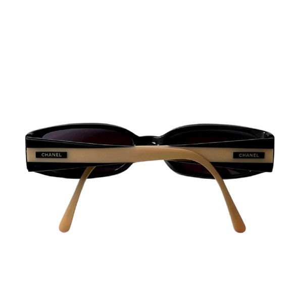 90’s Chanel Logo sunglasses - Picture 1 of 2